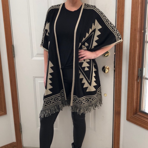 Knit Blanket Open Front Poncho - Picture 2 of 4